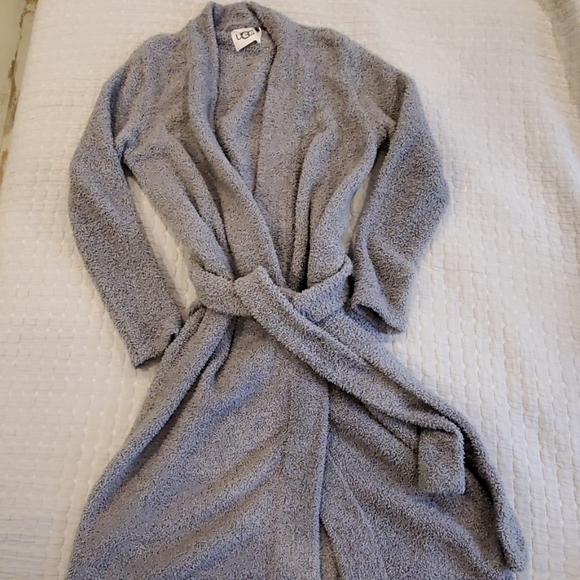 ugg ana robe